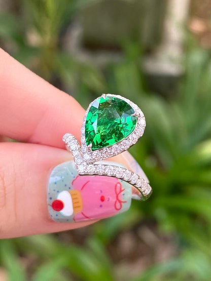 Natural Tsavorite Green Garnet 3.11ct Ring