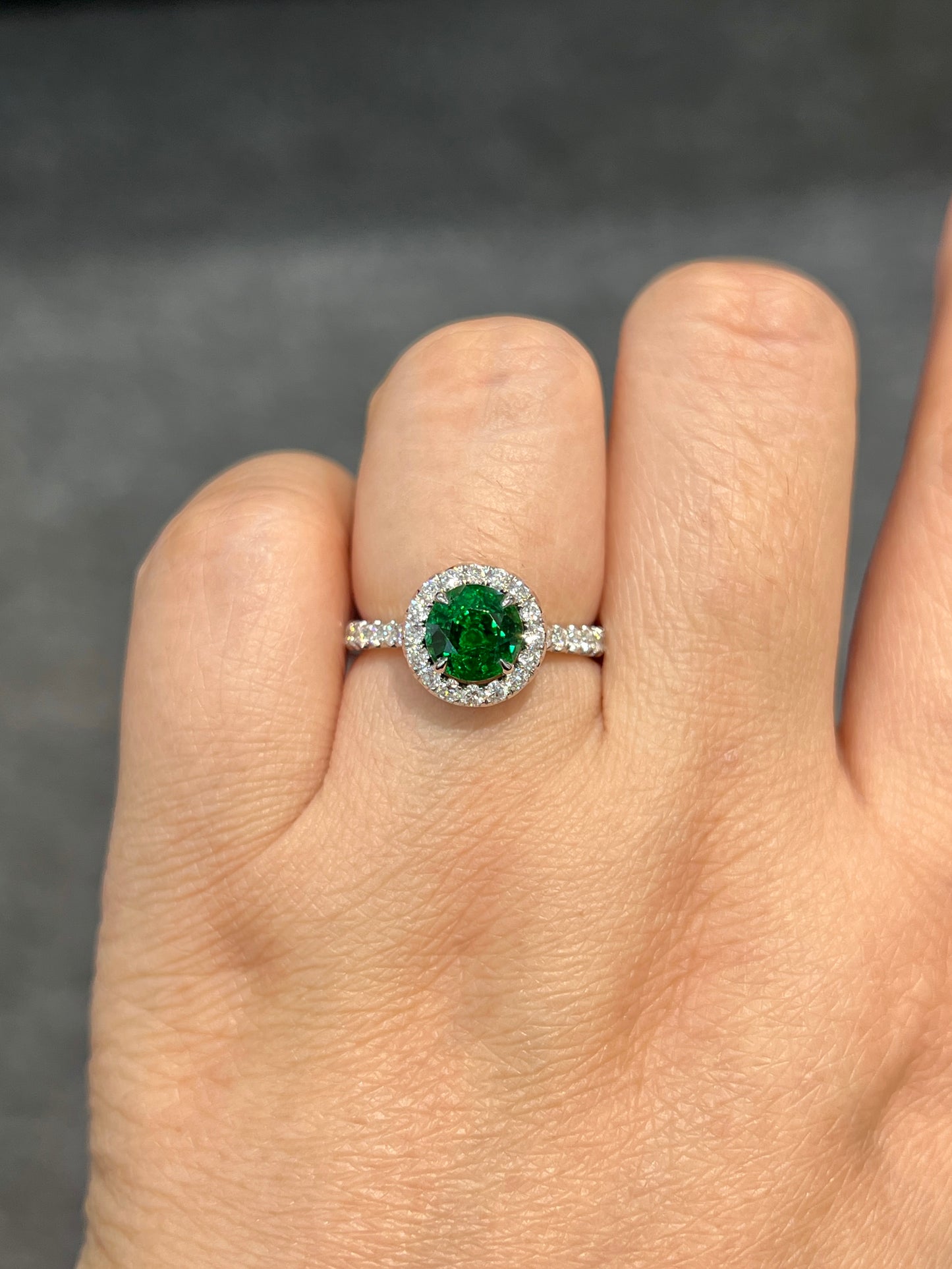 Natural Green Garnet Tsavorite 1.60ct Ring