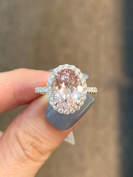 Natural Morganite 3.36ct Ring