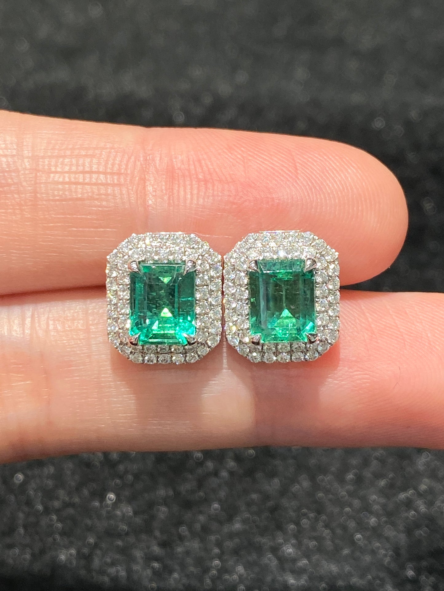 Natural Emerald 2.40ct Earrings