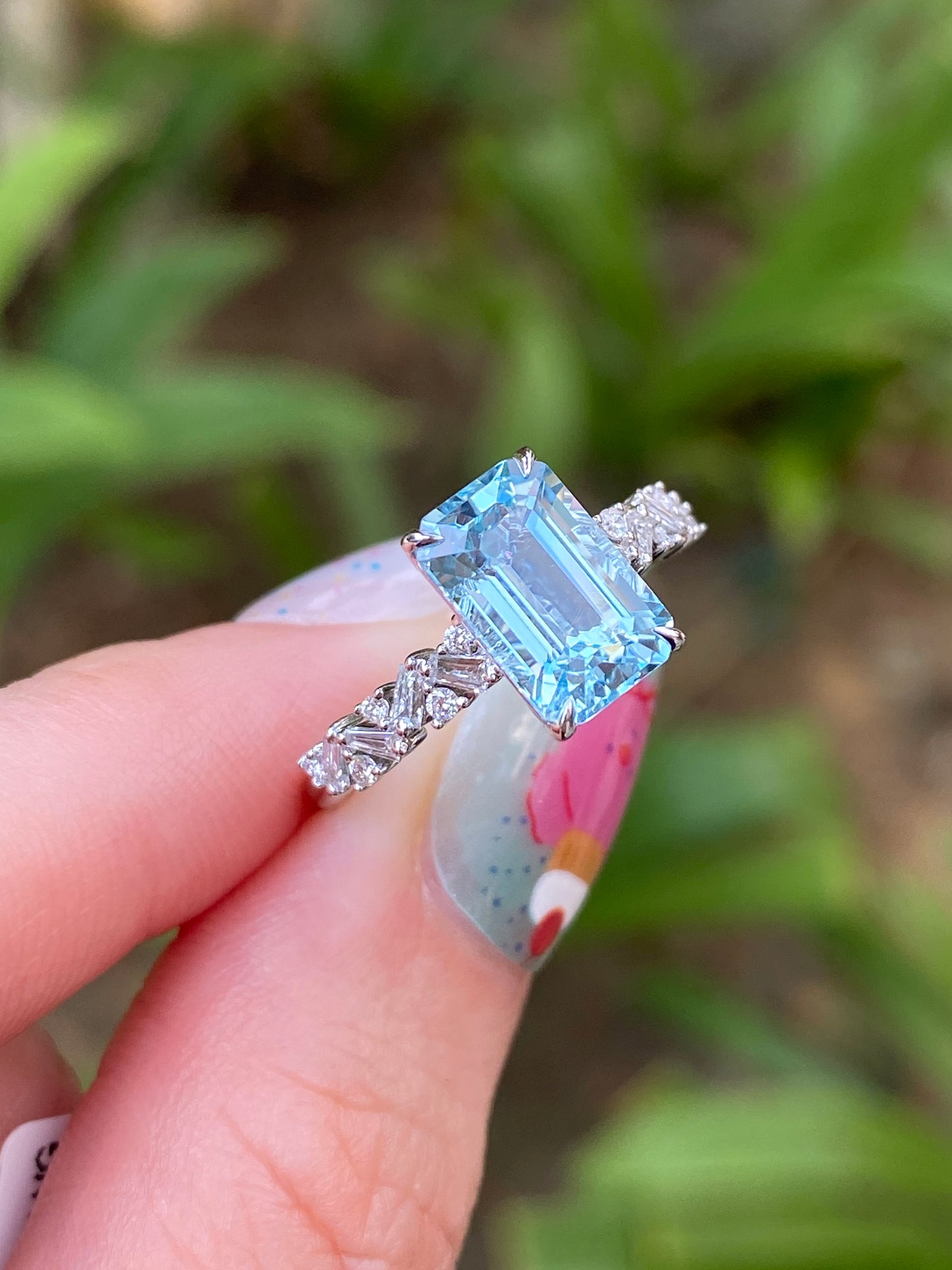 Natural Aquamarine 2.20ct Ring