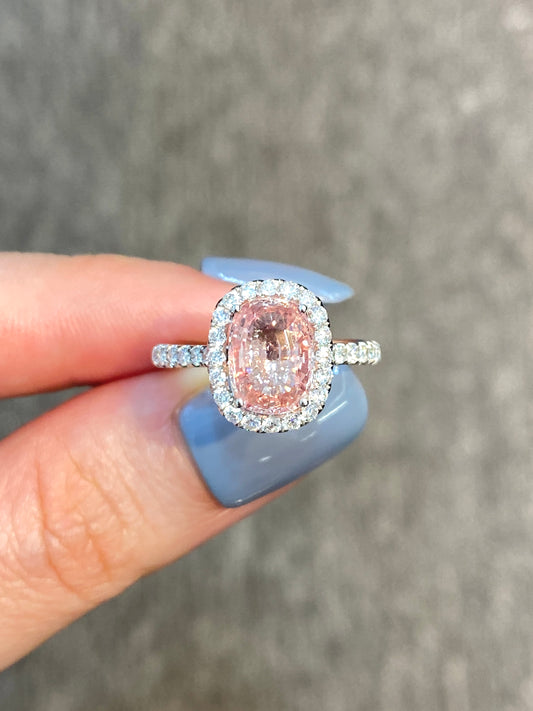 Natural Unheated Padparadscha Sapphire 2.11ct Ring set with natural diamond in 18k white gold Fine Jewellery