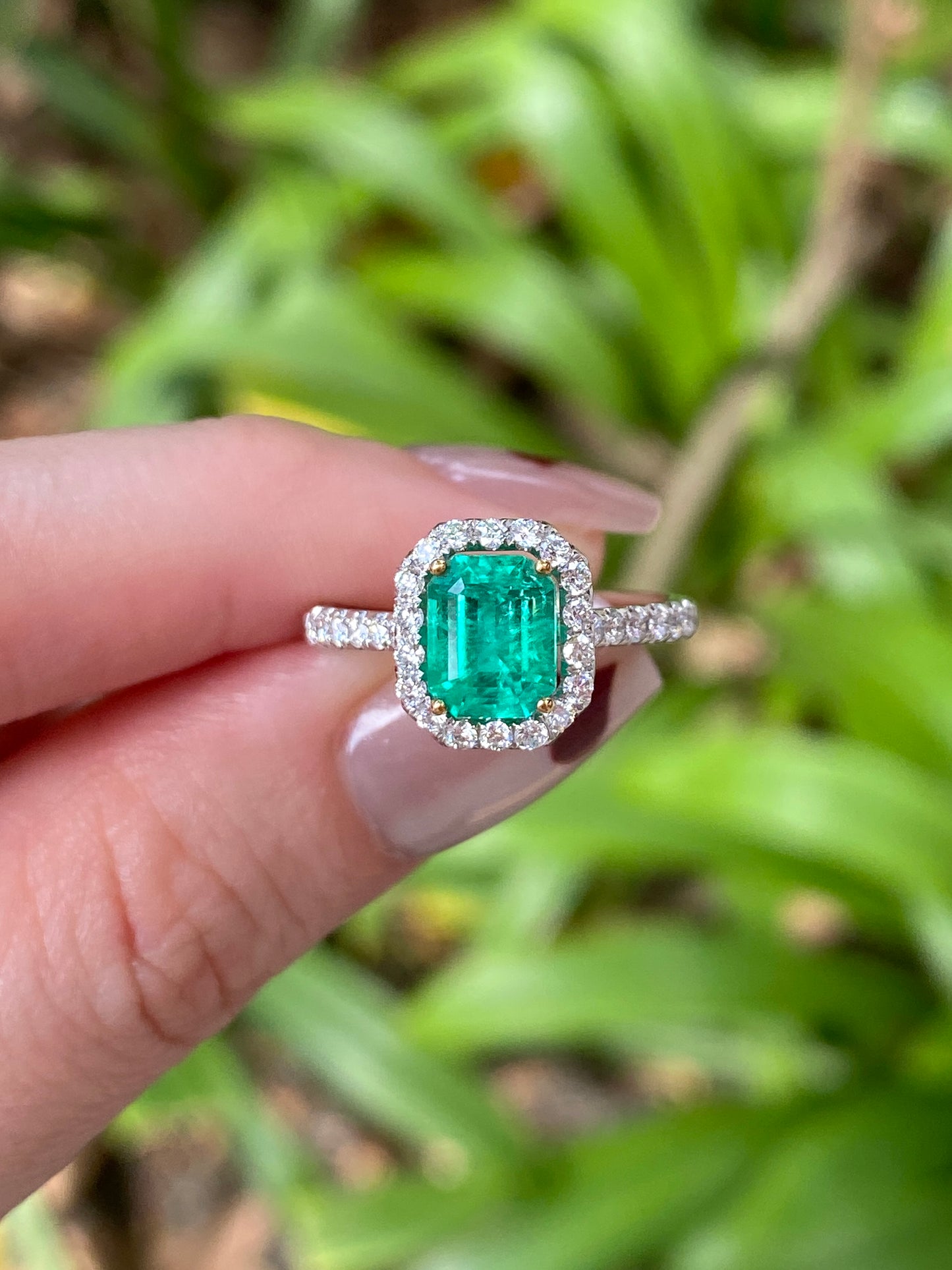 Natural Colombian Emerald 1.16ct Ring