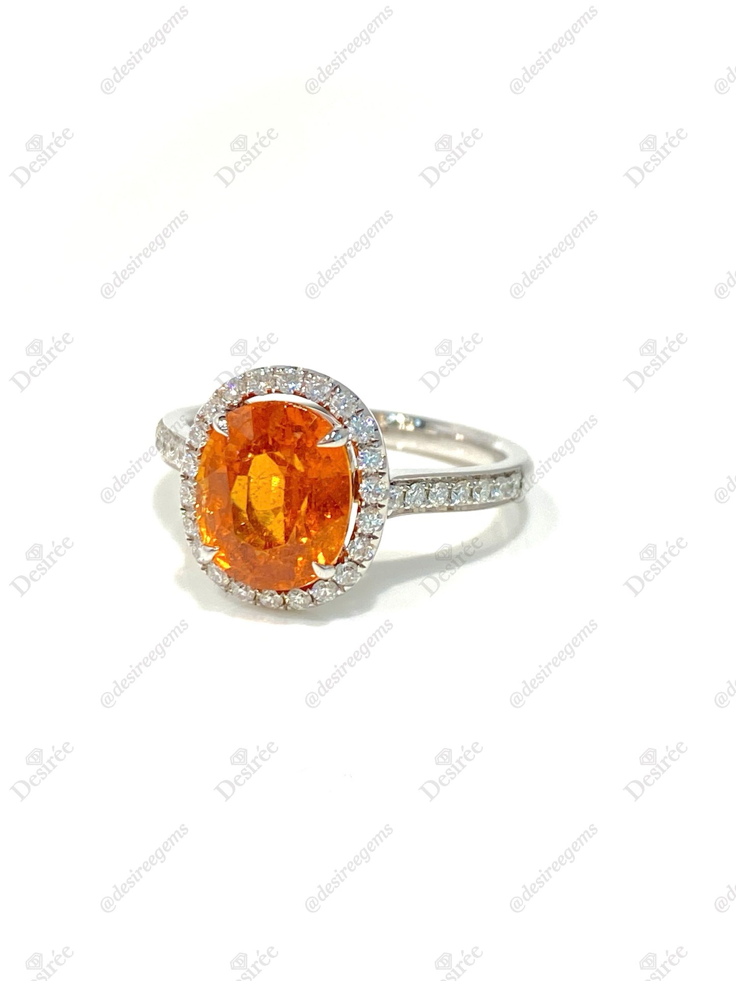 Natural Mandarin Garnet 3.37ct Ring