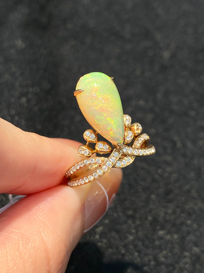 Natural Opal 2.75ct Ring