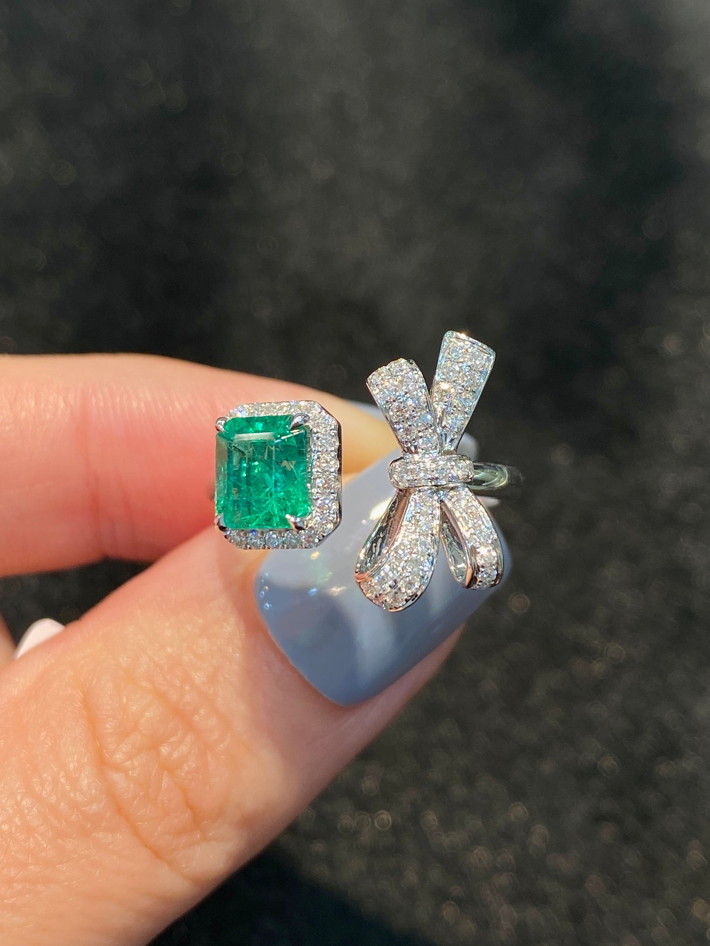 Natural Emerald 1.17ct Ring