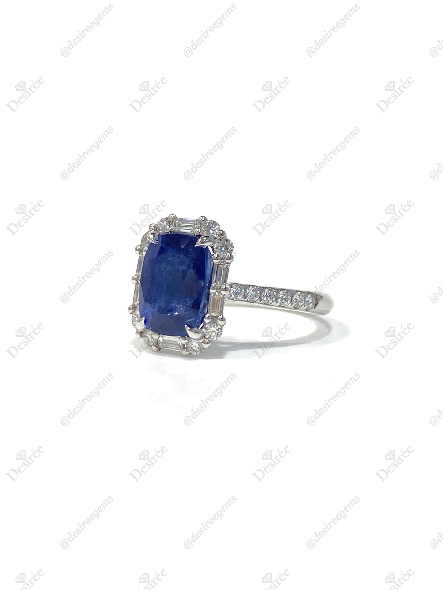 Natural Royal Blue Sapphire 4.19ct Ring