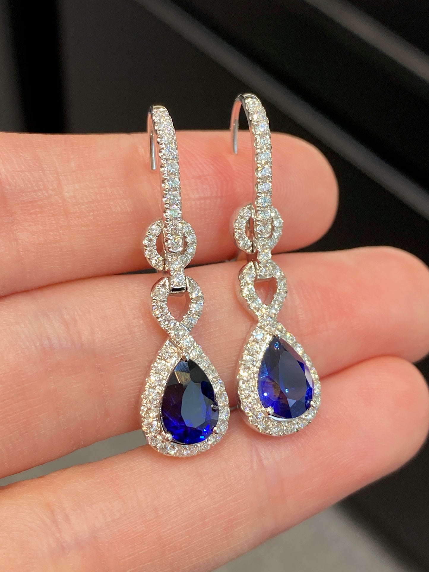 Natural Blue Sapphire Earrings 2.93ct