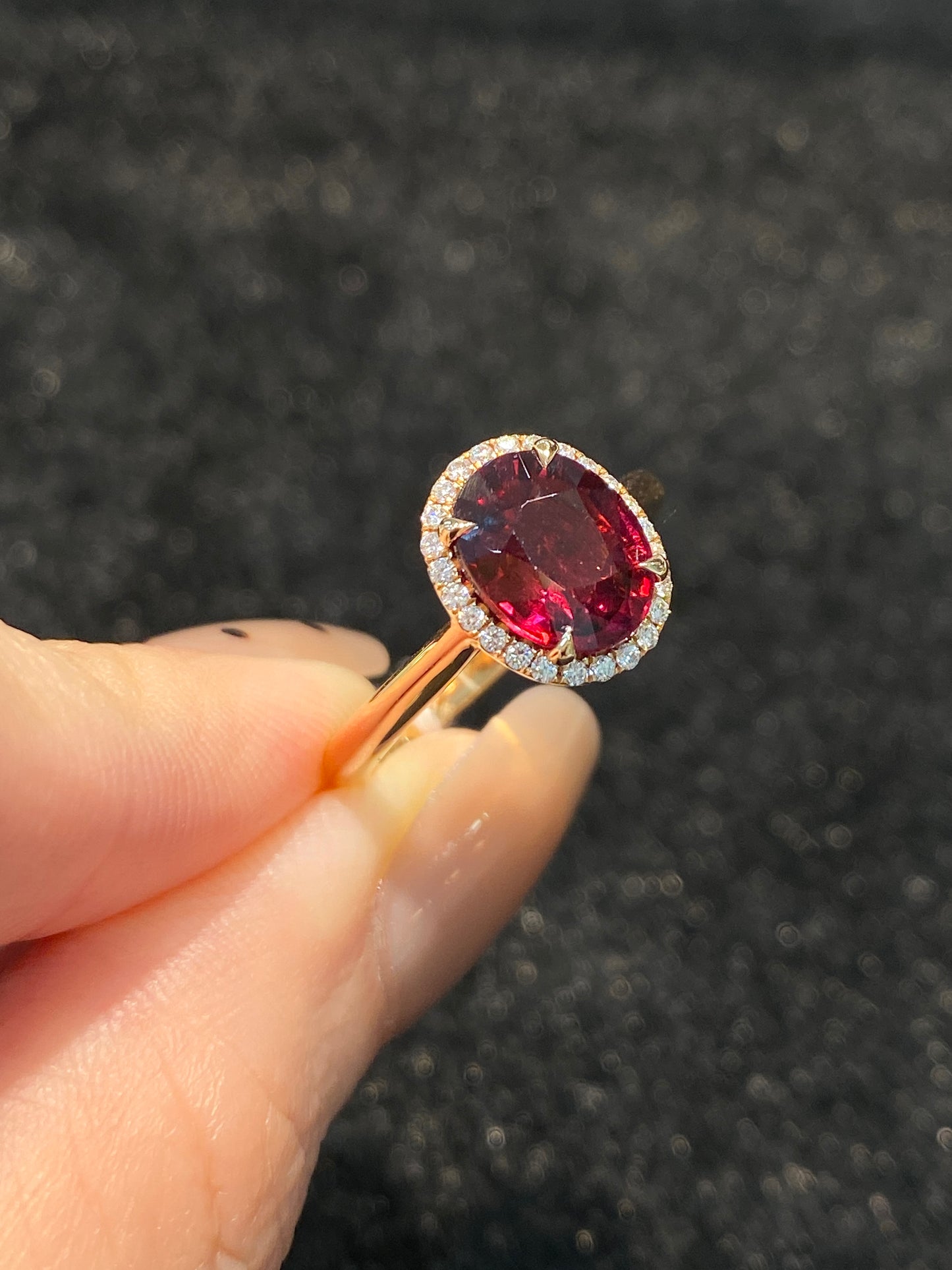Natural Red Garnet 2.58ct Ring