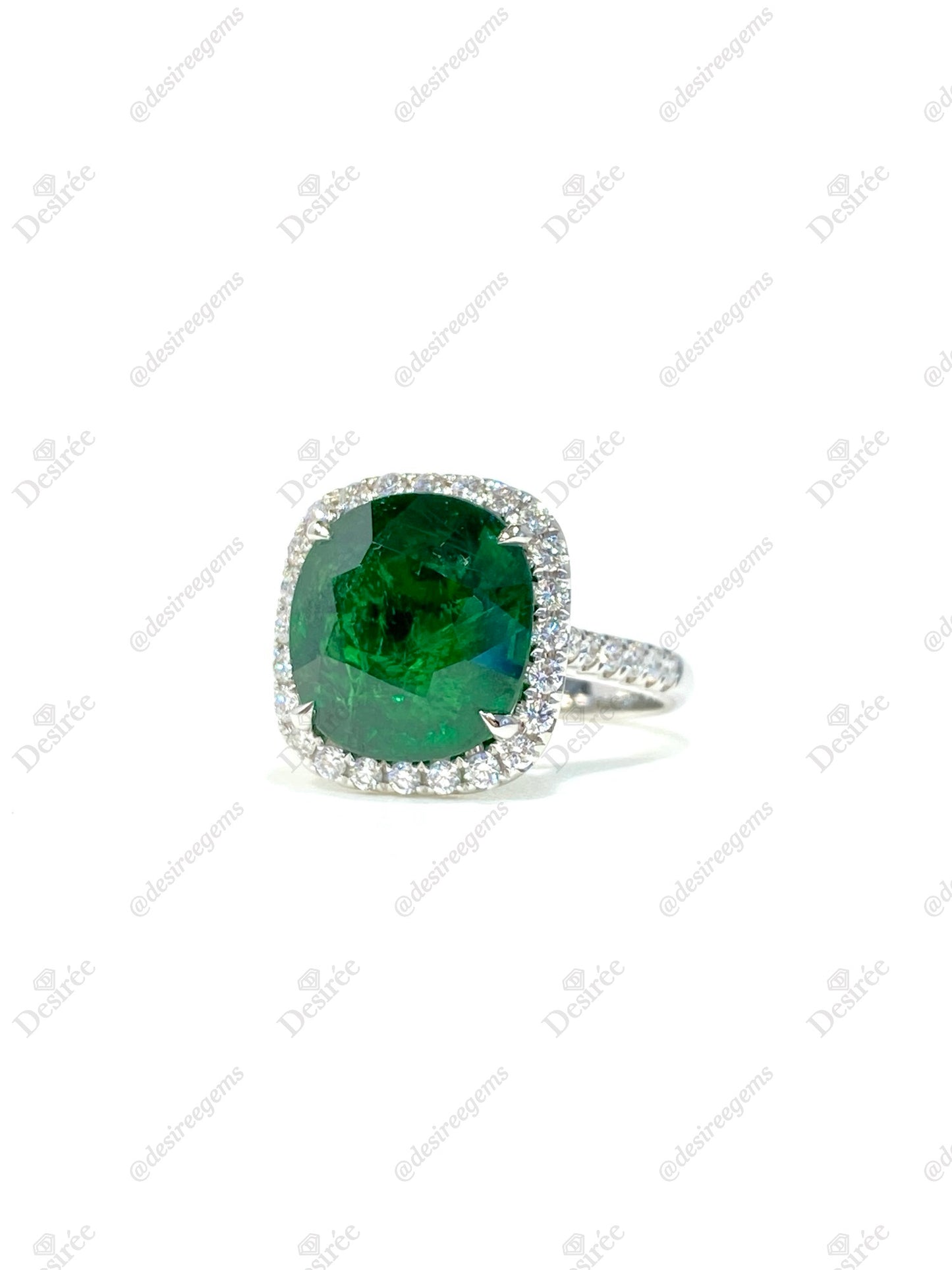 Natural Tsavorite Green Garnet 7.63ct Ring