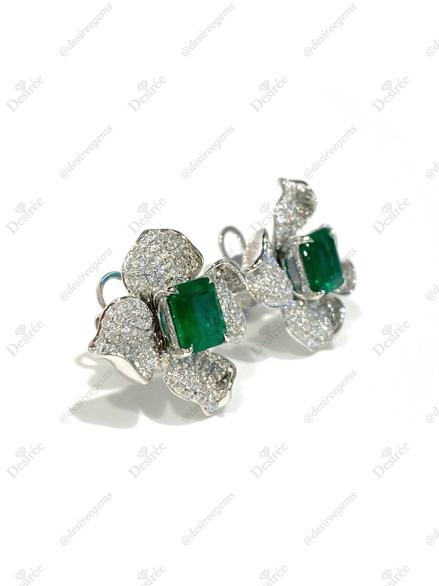 Natural Emerald 2.60ct Earrings