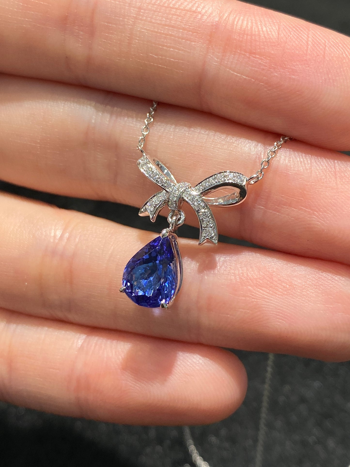 Natural Tanzanite 1.88ct Necklace