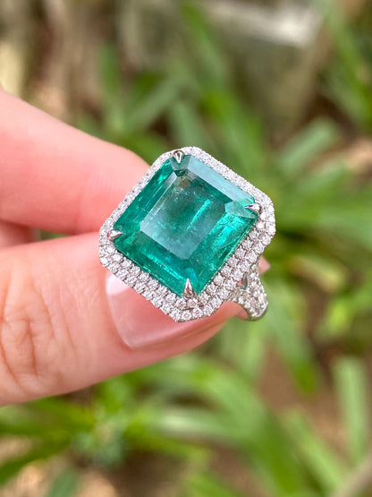 Natural Emerald 9.88ct Ring