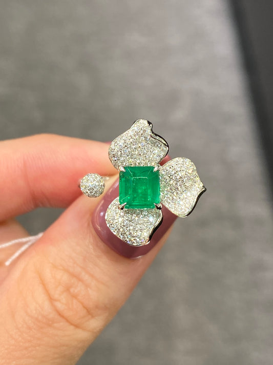 Natural Emerald 1.12ct Ring