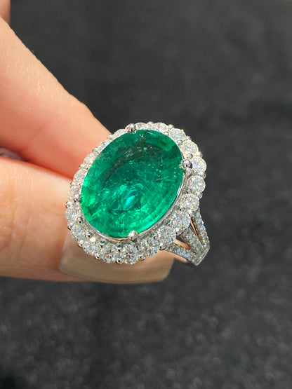 Natural Emerald 6.98ct Ring