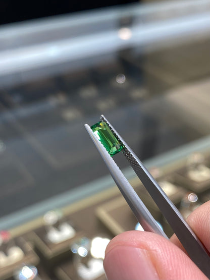 Natural Tsavorite Green Garnet 1.04ct