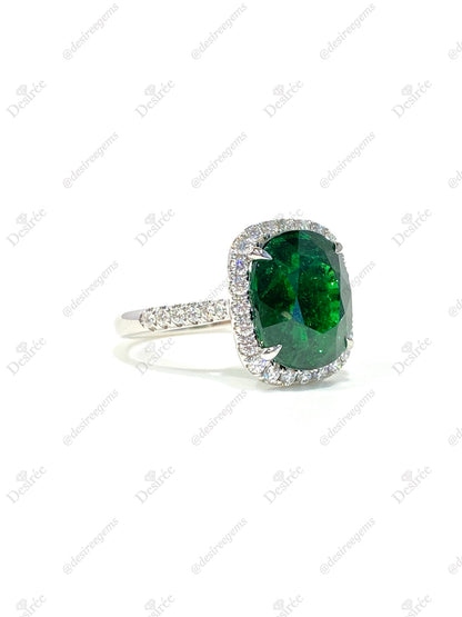 Natural Tsavorite Green Garnet 7.98ct Ring