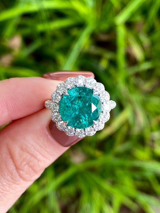 Natural Emerald 4.28ct Ring set with Natural Diamonds in 18K White Gold Singapore Gemstone Fine Jewelry