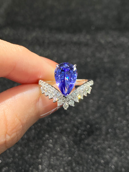 Natural Tanzanite 2.59ct Ring