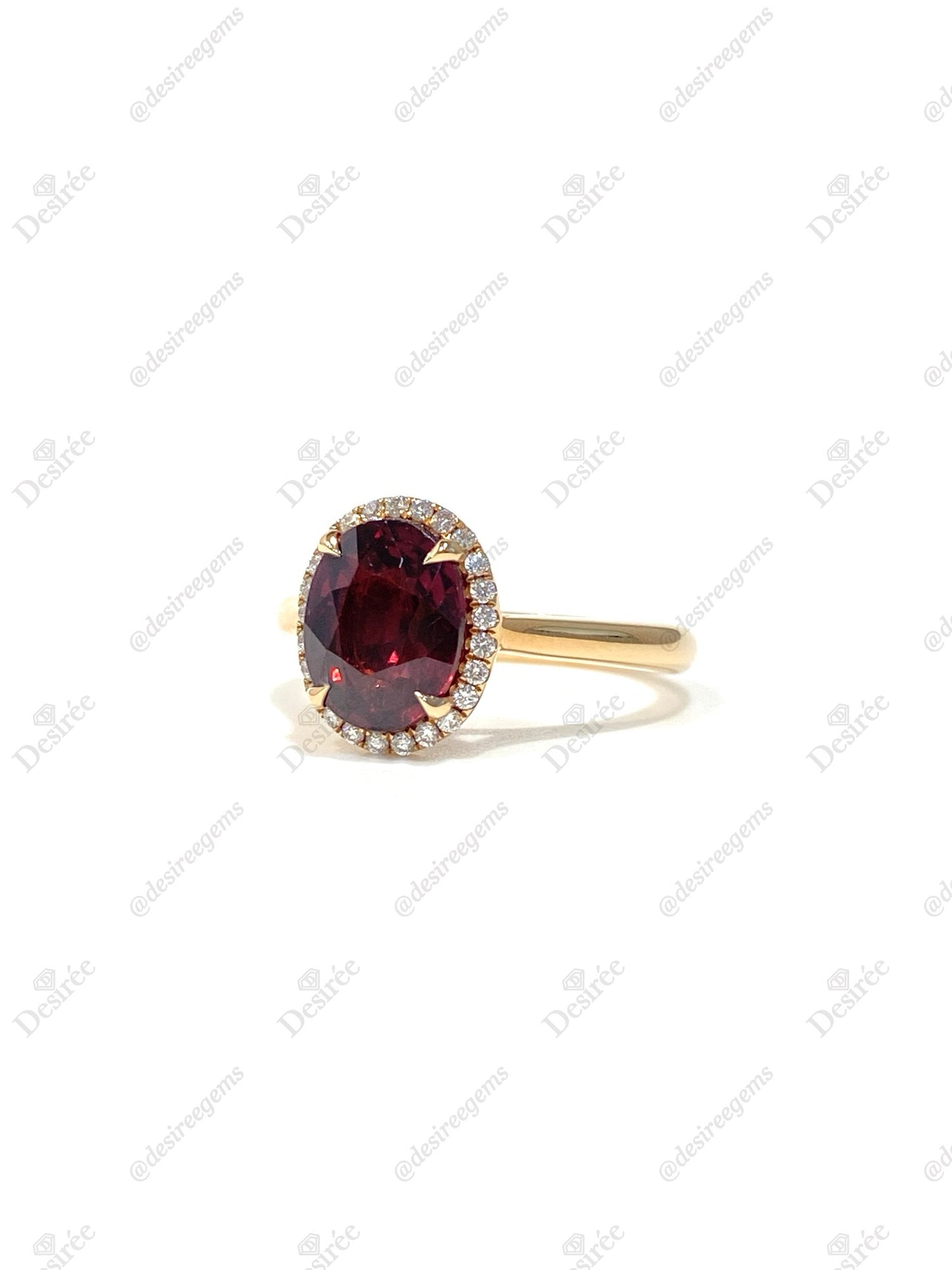 Natural Red Garnet 2.58ct Ring