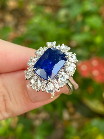 Natural Royal Blue Sapphire 7.08ct Ring
