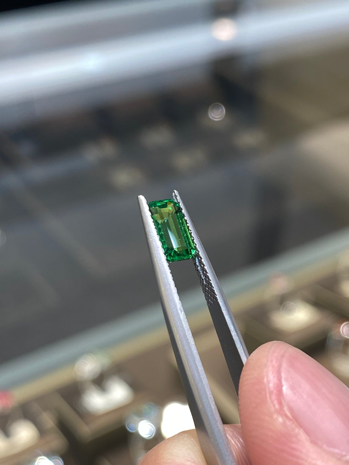 Natural Tsavorite Green Garnet 1.04ct