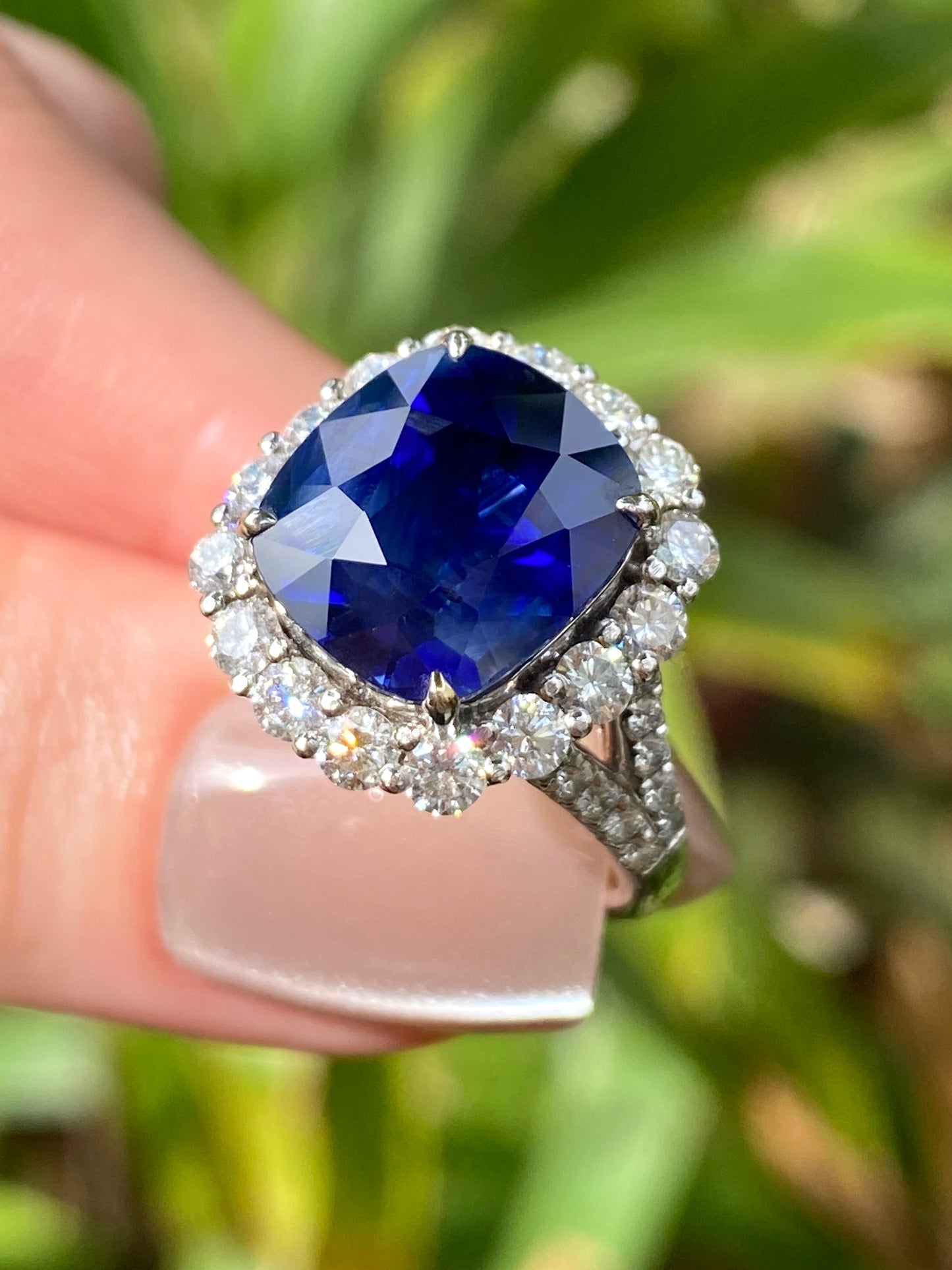 Natural Blue Sapphire 8.30ct Ring