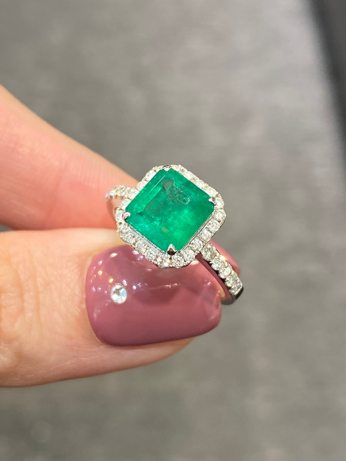 Natural Emerald 1.78ct Ring