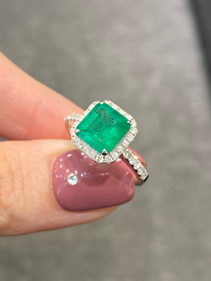 Natural Emerald 1.78ct Ring