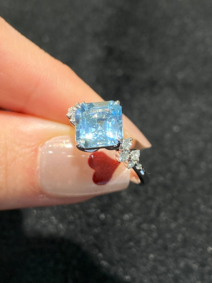 Natural Aquamarine 2.02ct Ring