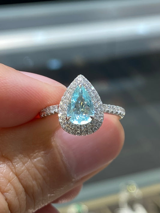 Natural Paraiba Tourmaline 0.94ct Ring