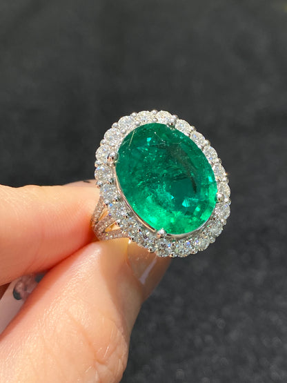 Natural Emerald 6.98ct Ring