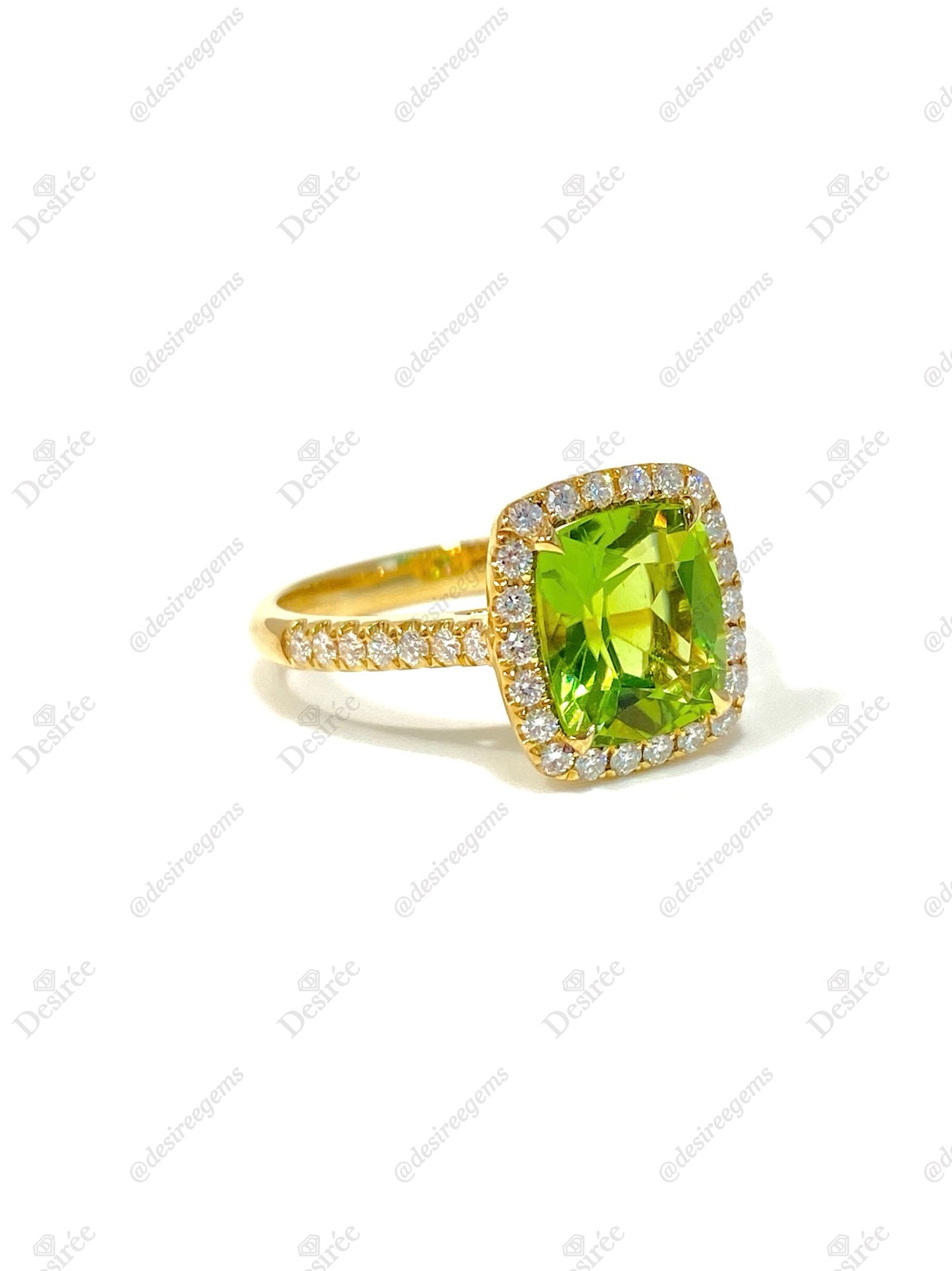 Natural Peridot 2.50ct Ring