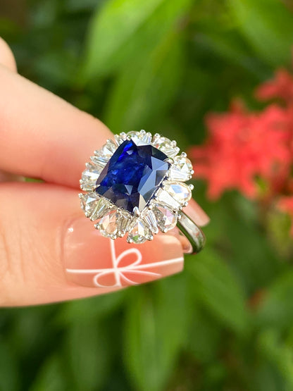 Natural Royal Blue Sapphire 3.48ct Ring