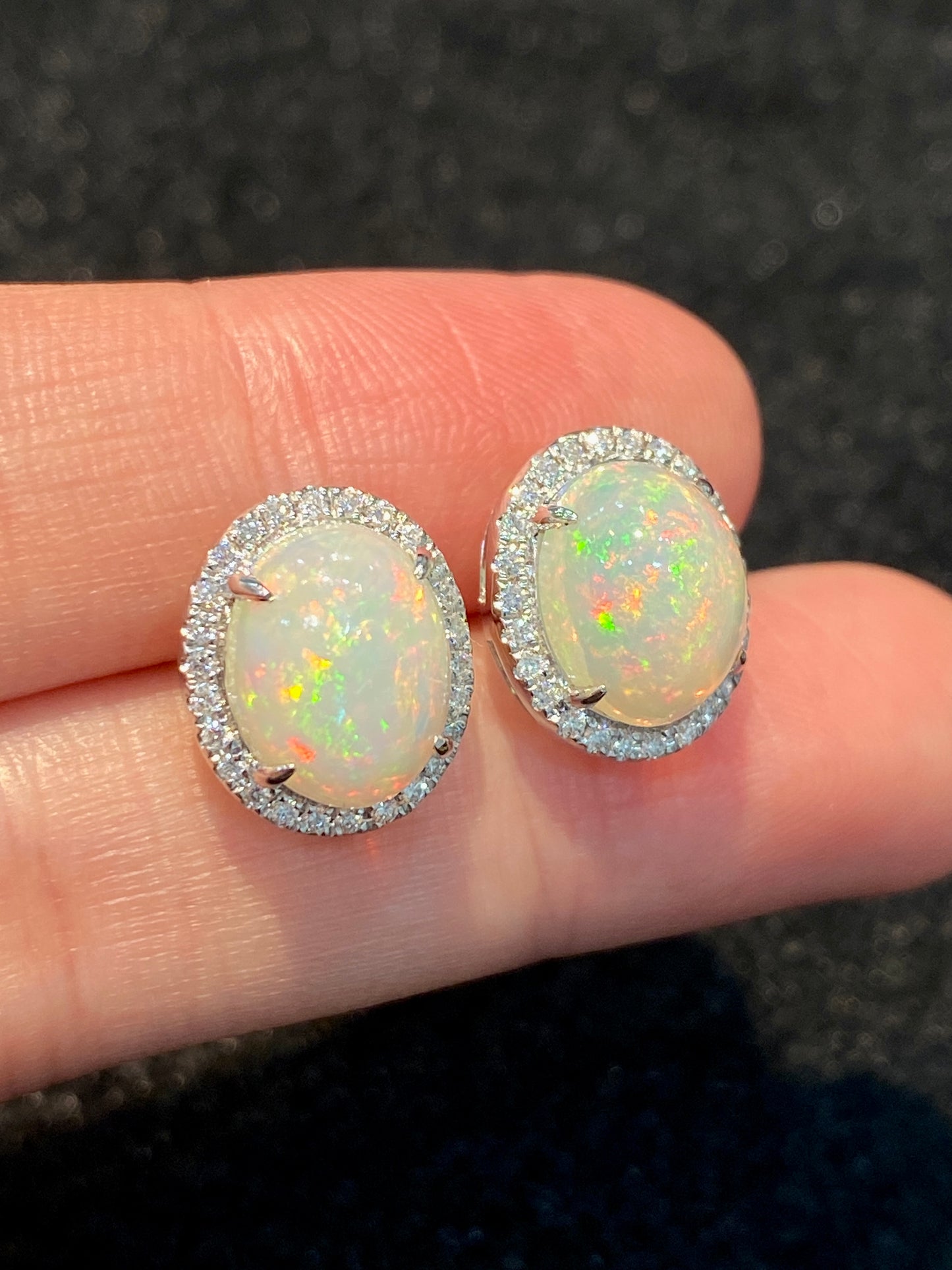 Natural Opal 3.91ct Earrings