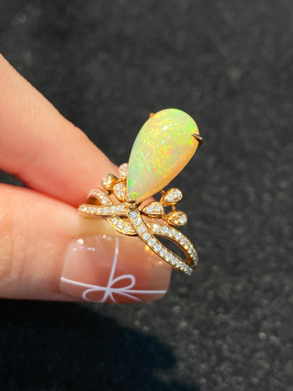 Natural Opal 2.75ct Ring