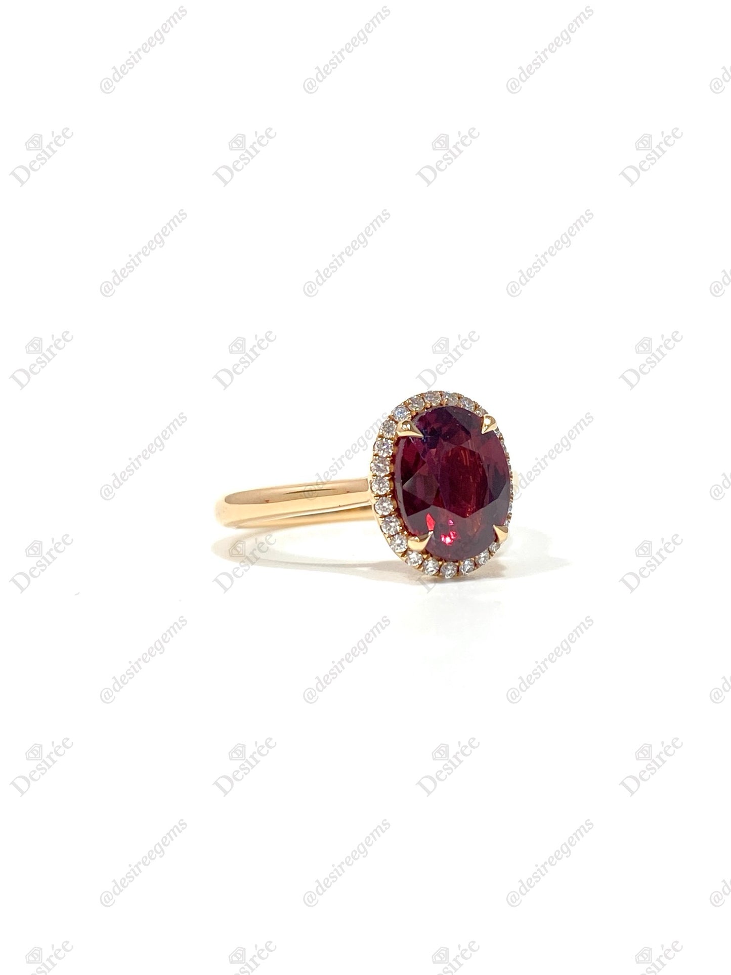 Natural Red Garnet 2.58ct Ring