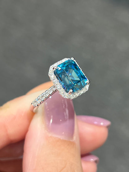 Natural Zircon 6.48ct Ring