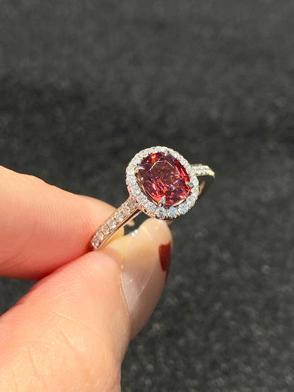Natural Orangy Red Spinel 1.09ct Ring
