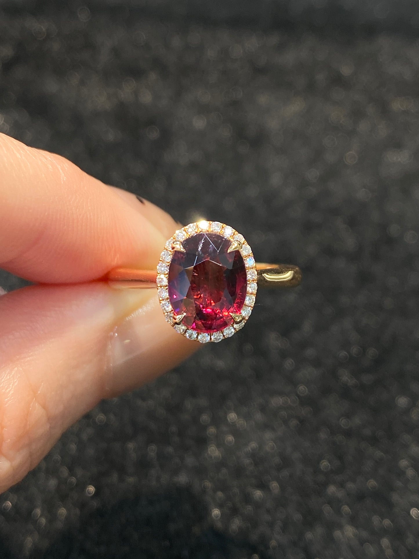 Natural Red Garnet 2.58ct Ring