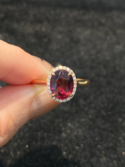 Natural Red Garnet 2.58ct Ring