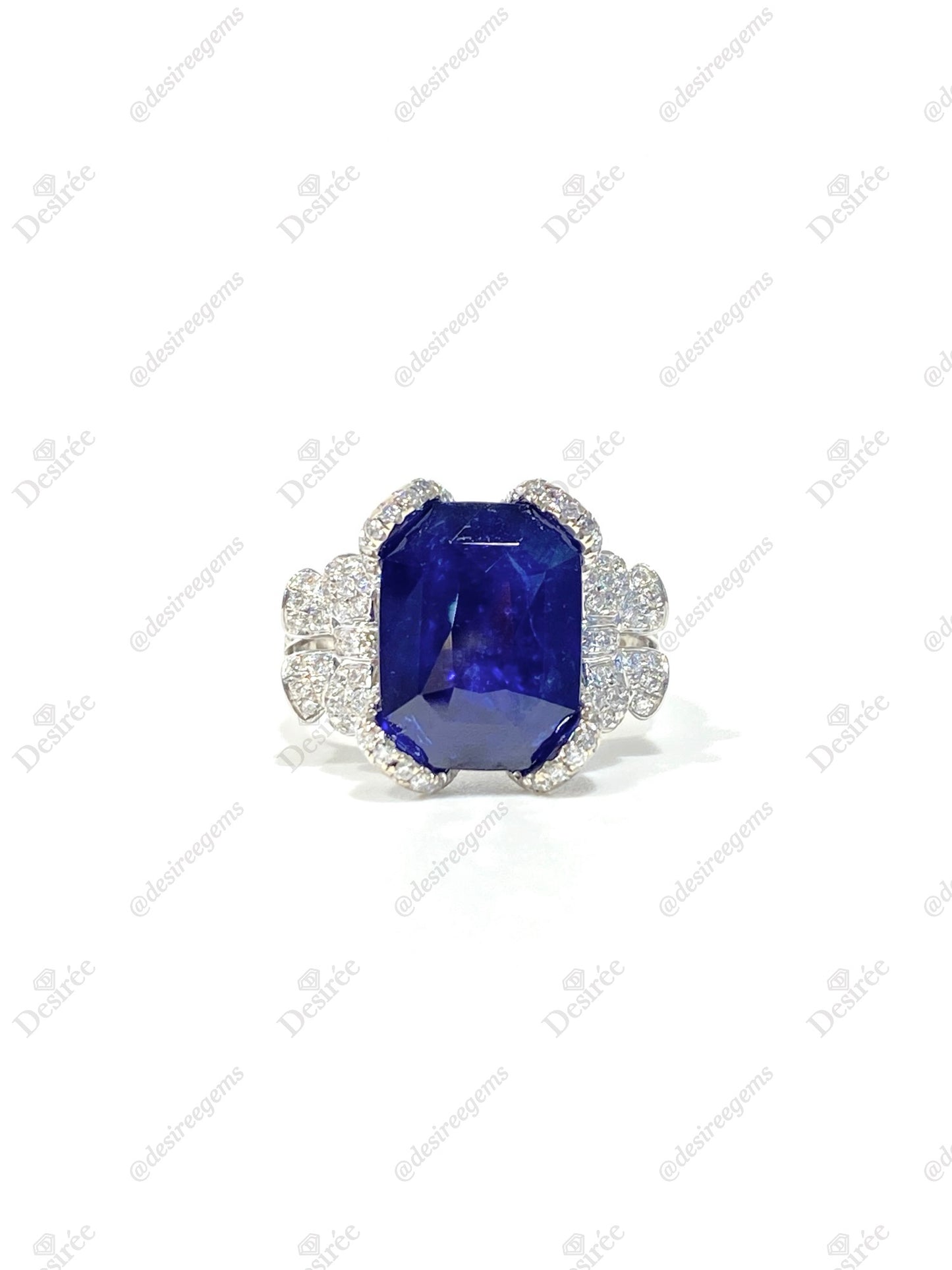 Natural Royal Blue Sapphire 8.41ct Ring