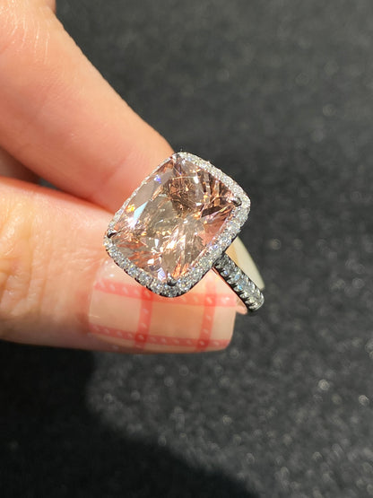 Natural Morganite 4.68ct Ring