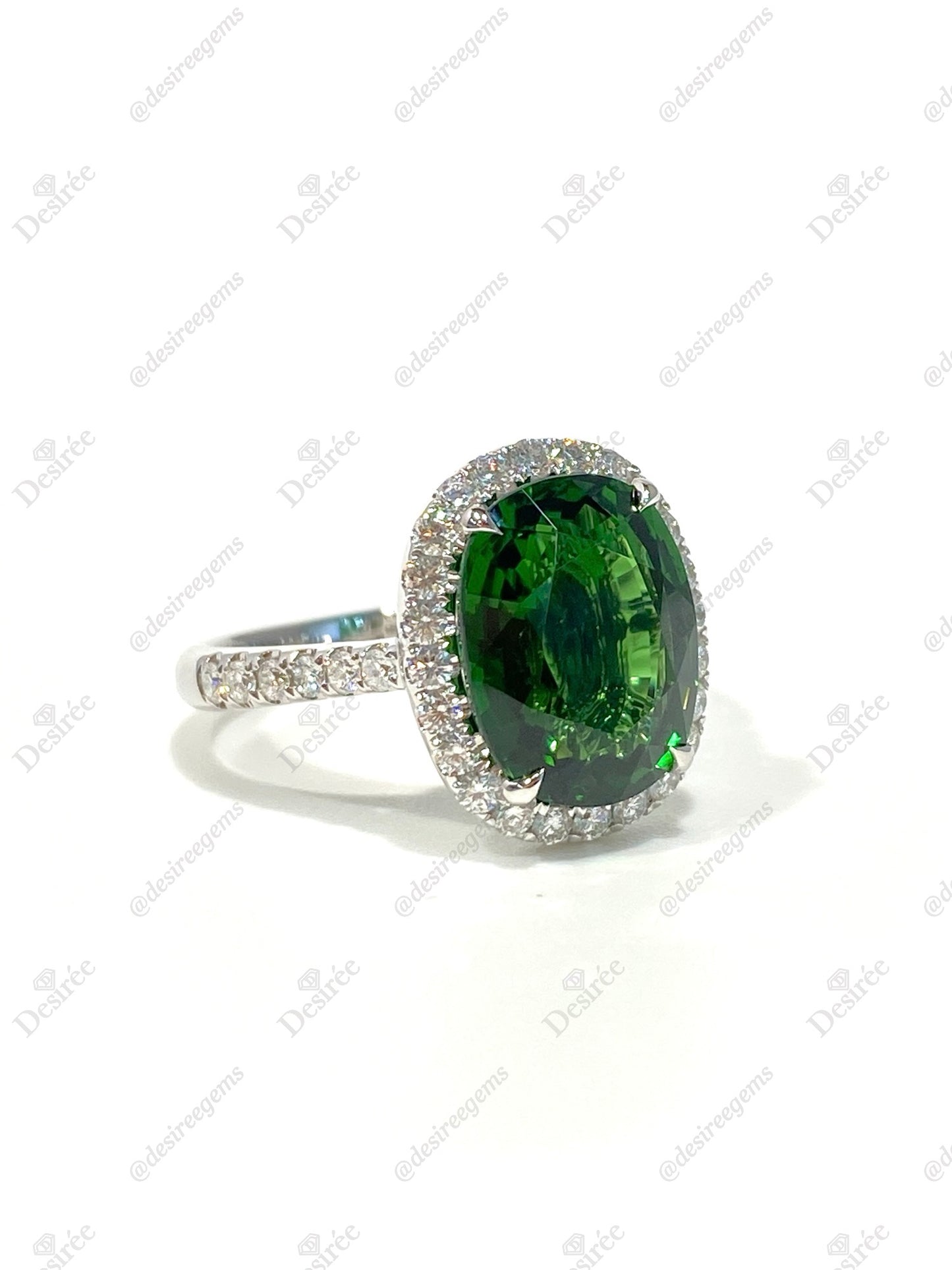 Natural Vivid Green Chrome Tourmaline 4.10ct Ring