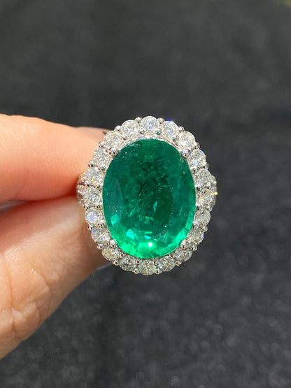 Natural Emerald 6.98ct Ring
