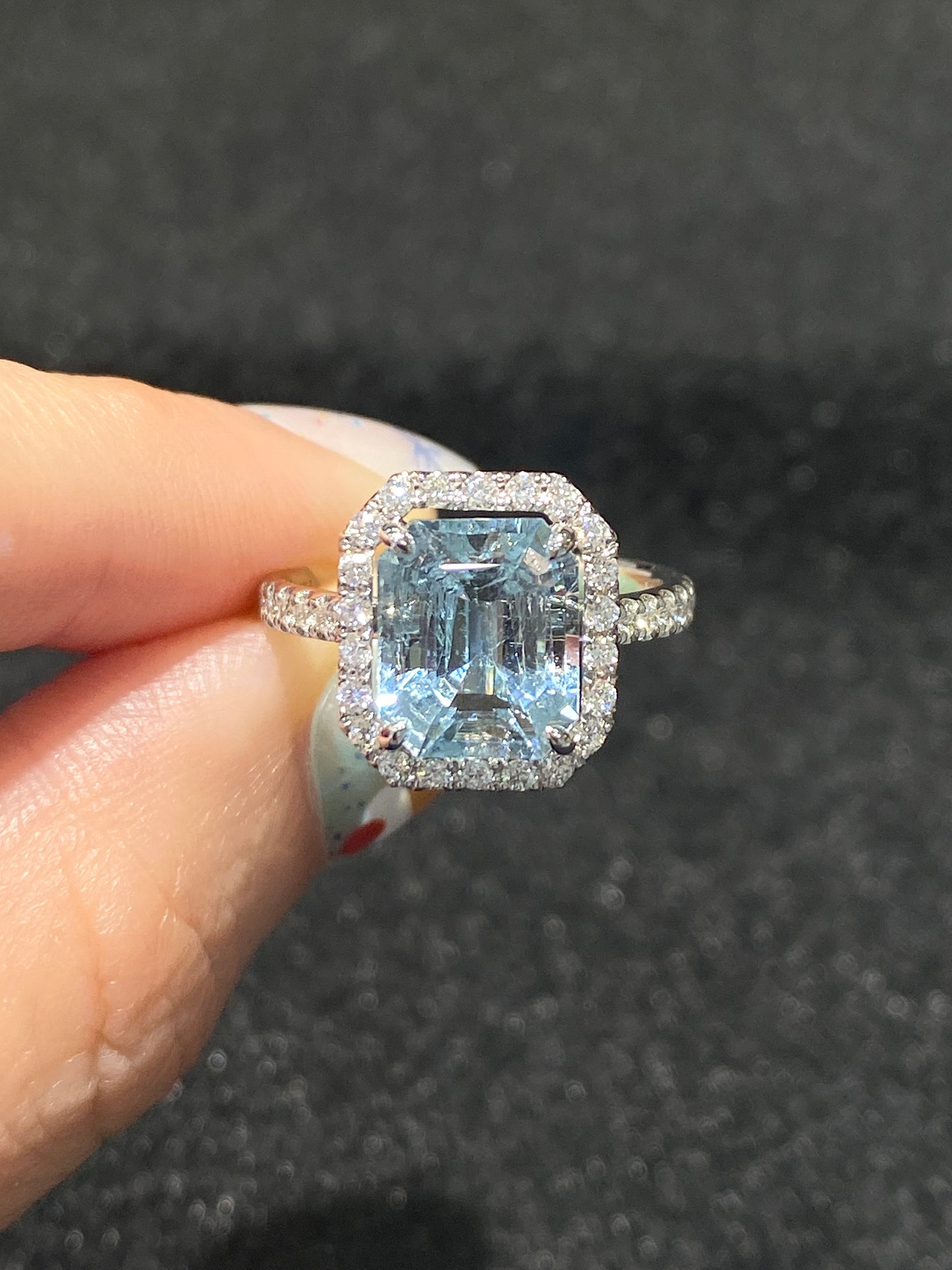 Natural Aquamarine 2.83ct Ring
