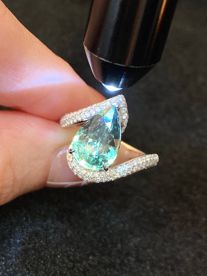 Natural Color Change Sapphire 3.87ct Ring