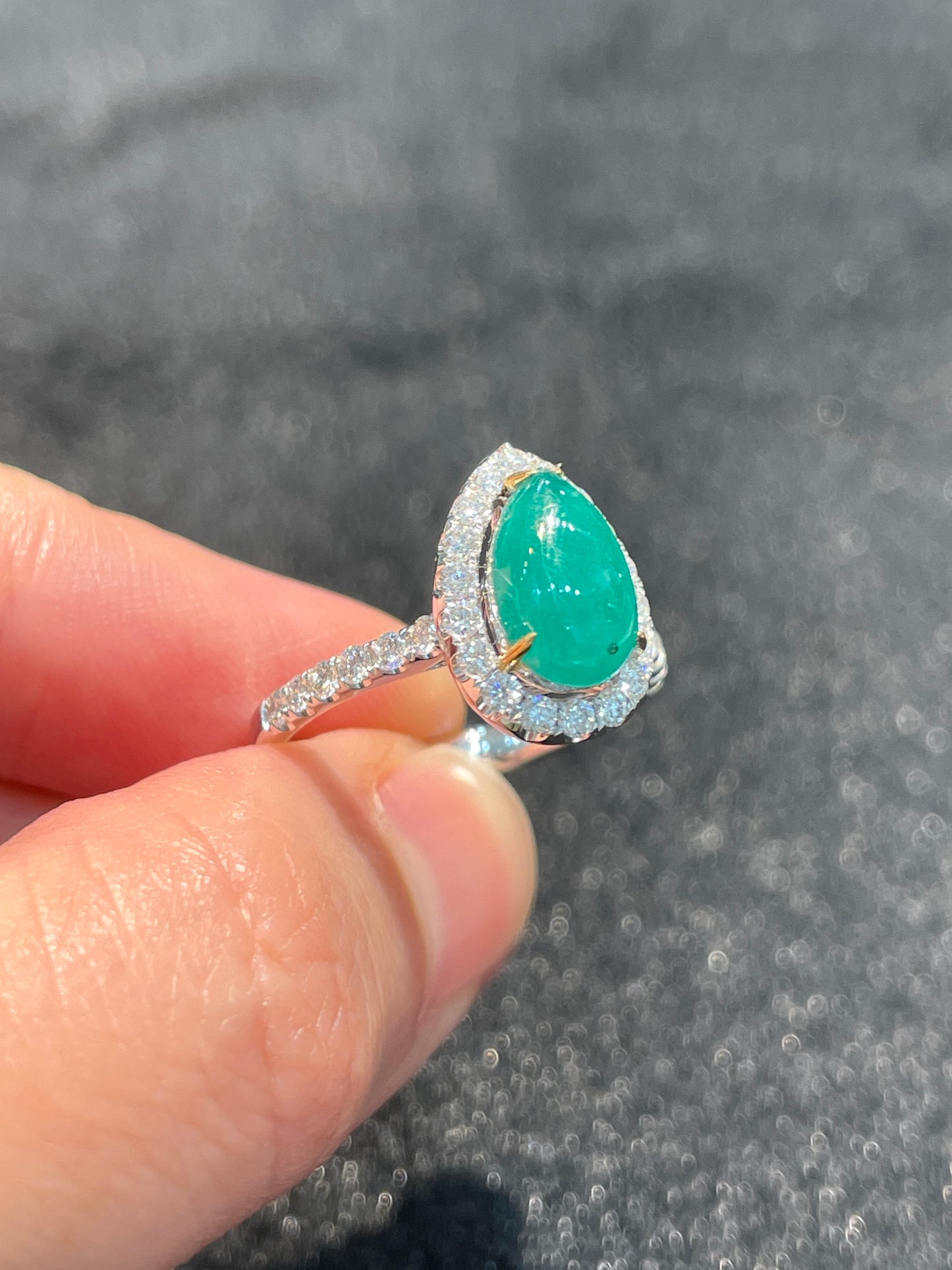 Natural Emerald 1.35ct Ring set with Natural Diamonds in 18K White Gold Singapore Gemstone Fine Jewelry