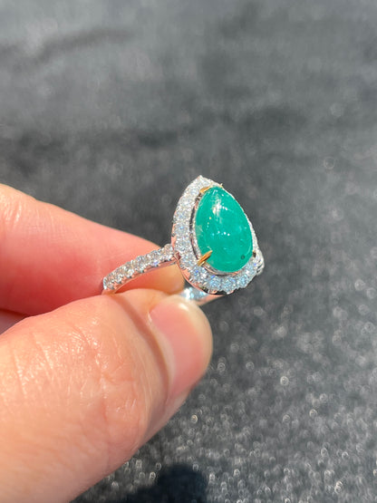 Natural Emerald 1.35ct Ring set with Natural Diamonds in 18K White Gold Singapore Gemstone Fine Jewelry