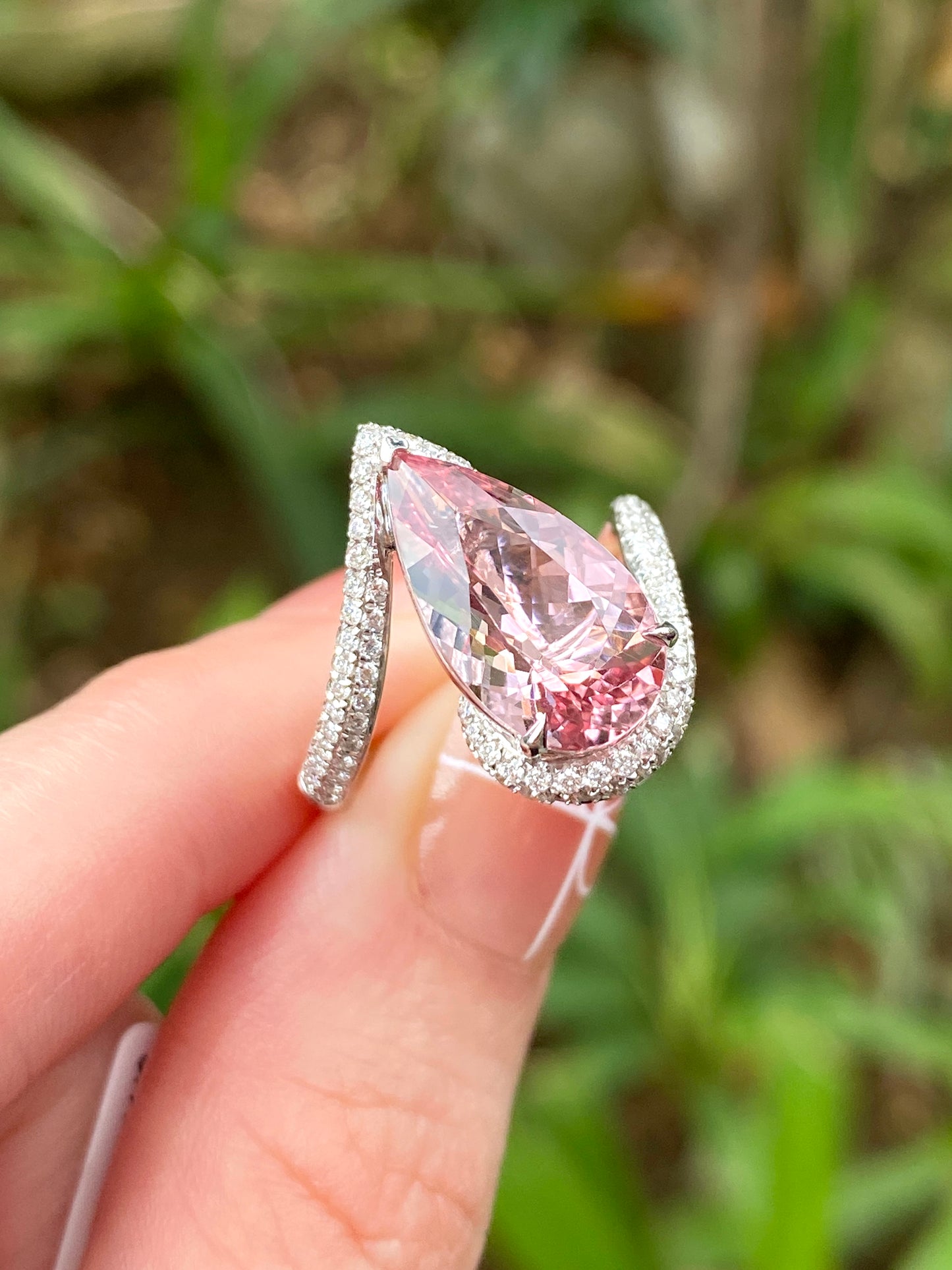 Natural Morganite 3.73ct Ring